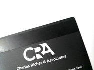 Επαγγελματικές κάρτες CR80 Μαύρες ματ, μεταλλικές, βελούδινες, έγχρωμες λογότυπο
