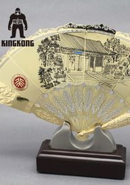 Μέταλλο μνήμης που διπλώνει τον ανεμιστήρα, ανεμιστήρας χεριών ανοξείδωτου συνήθειας με την κινεζική εκτύπωση οπερών