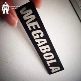 Χαραγμένα τετράγωνο πιάτα Silkscreen ετικετών μετάλλων που τυπώνουν λογότυπο cOem 0,8/1mm το παχύ