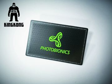 Μαύρη κάρτα 85x54mm επιχειρησιακών μελών μετάλλων υποβάθρου μεταλλινών ανοξείδωτου πολυτέλειας